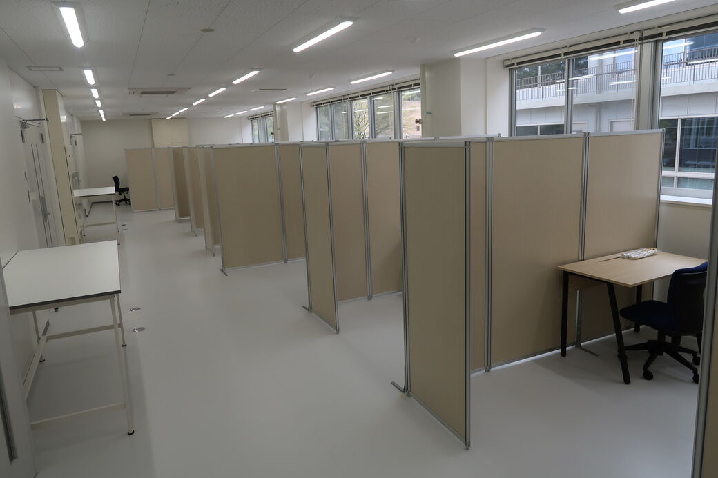 キャンパスインキュベーションブース